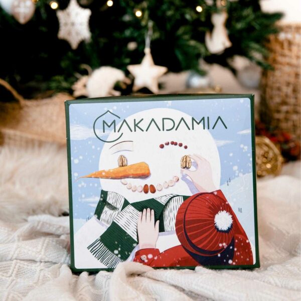 Christmas Box Makadamia sotto albero